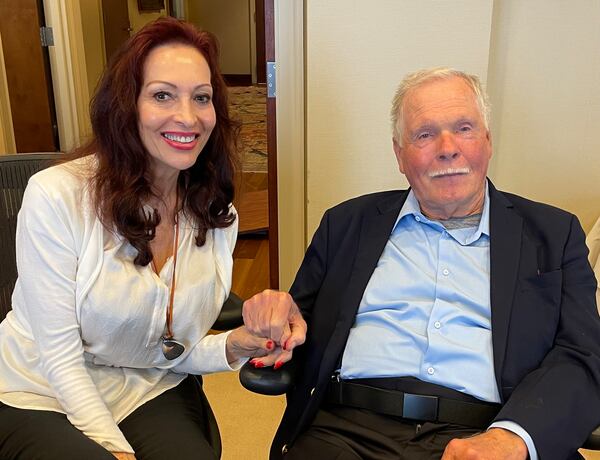Lynne Russell, an anchor at HLN from 1983 to 2001, visiting Ted Turner on  May 17, 2023. (Courtesy of Lynne Russell)