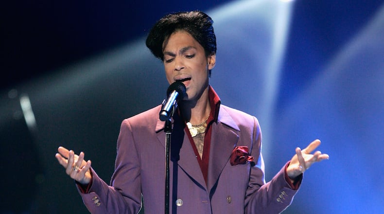 Musician Prince performs onstage on May 24, 2006 at the Kodak Theatre in Hollywood, California. (Photo by Vince Bucci/Getty Images)