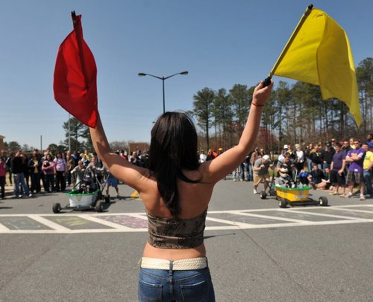Bathtub races return to Southern Poly