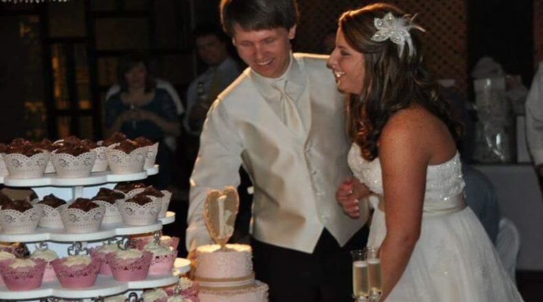 Jake Krajewski and wife Erin are trying to find her wedding dress. (Credit: Channel 2 Action News)