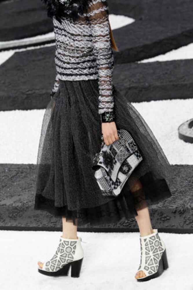Chanel by Karl Lagerfeld summer 2011 collection