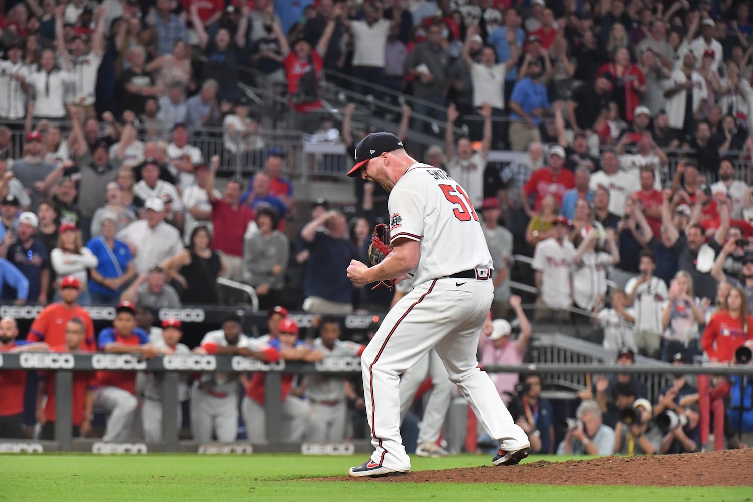 Braves-Phillies photo