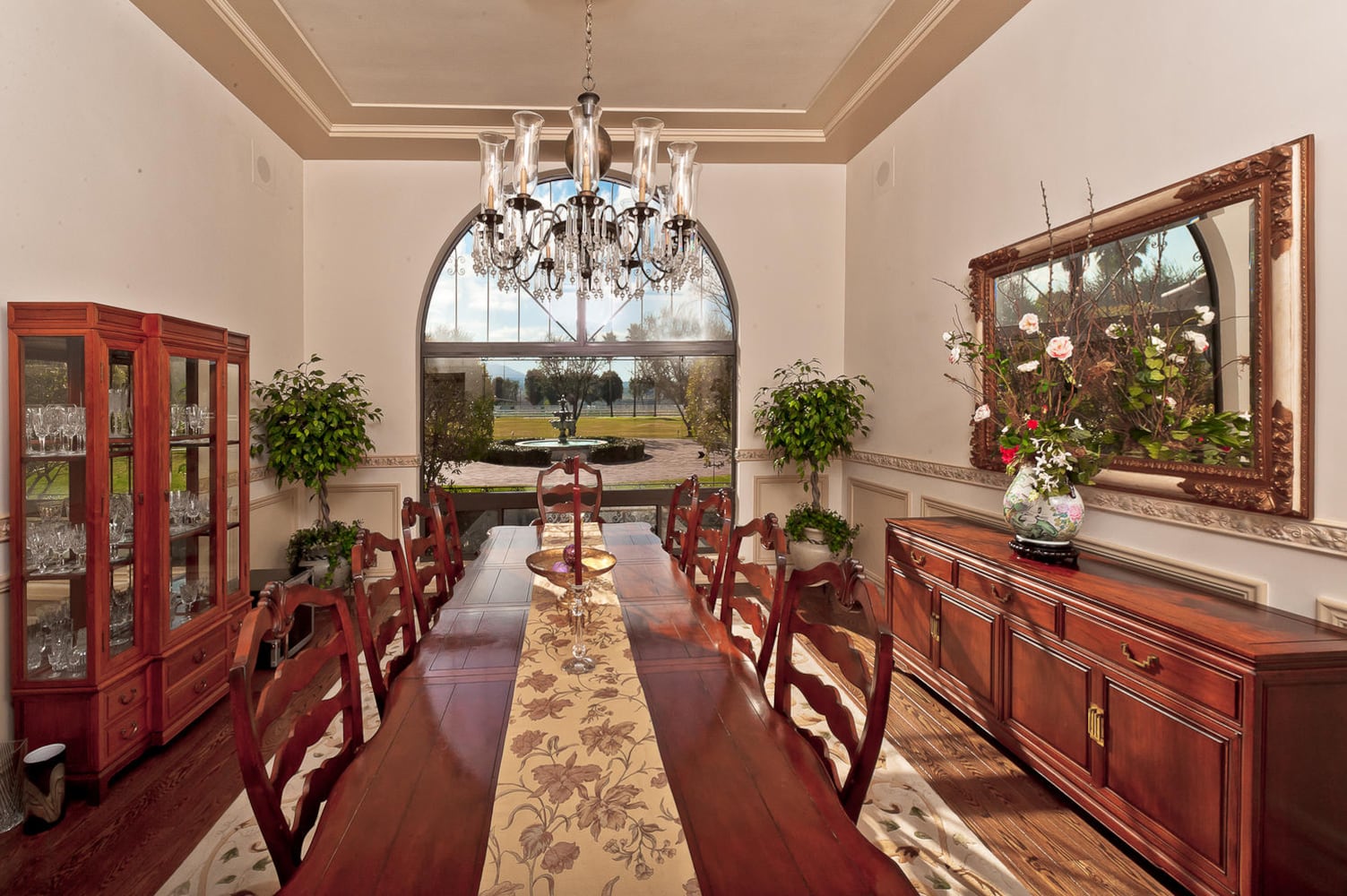 'Odd Couple' star's home sold for nearly $6 million