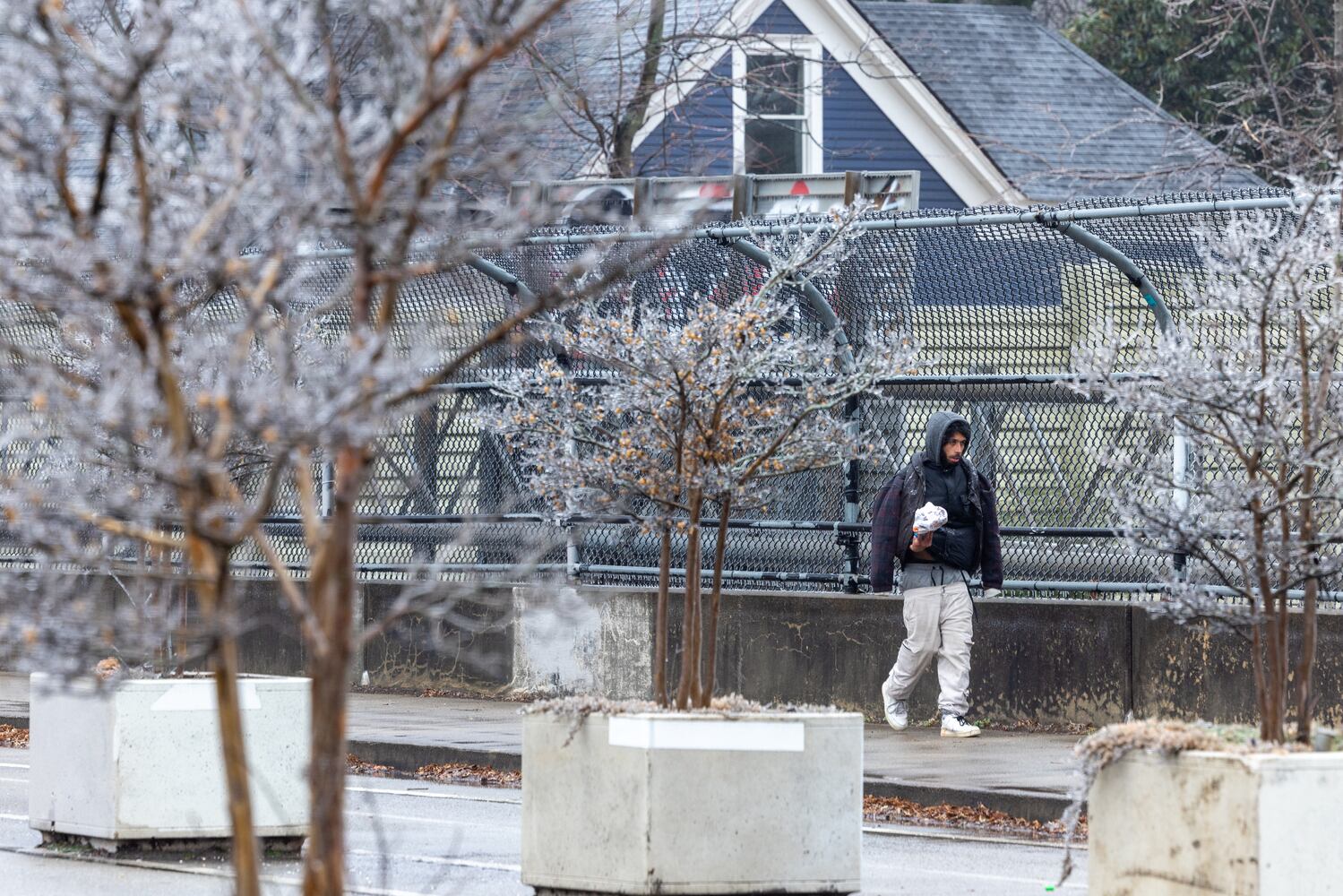 First wave of ice storm in Georgia tapers off, but more to come