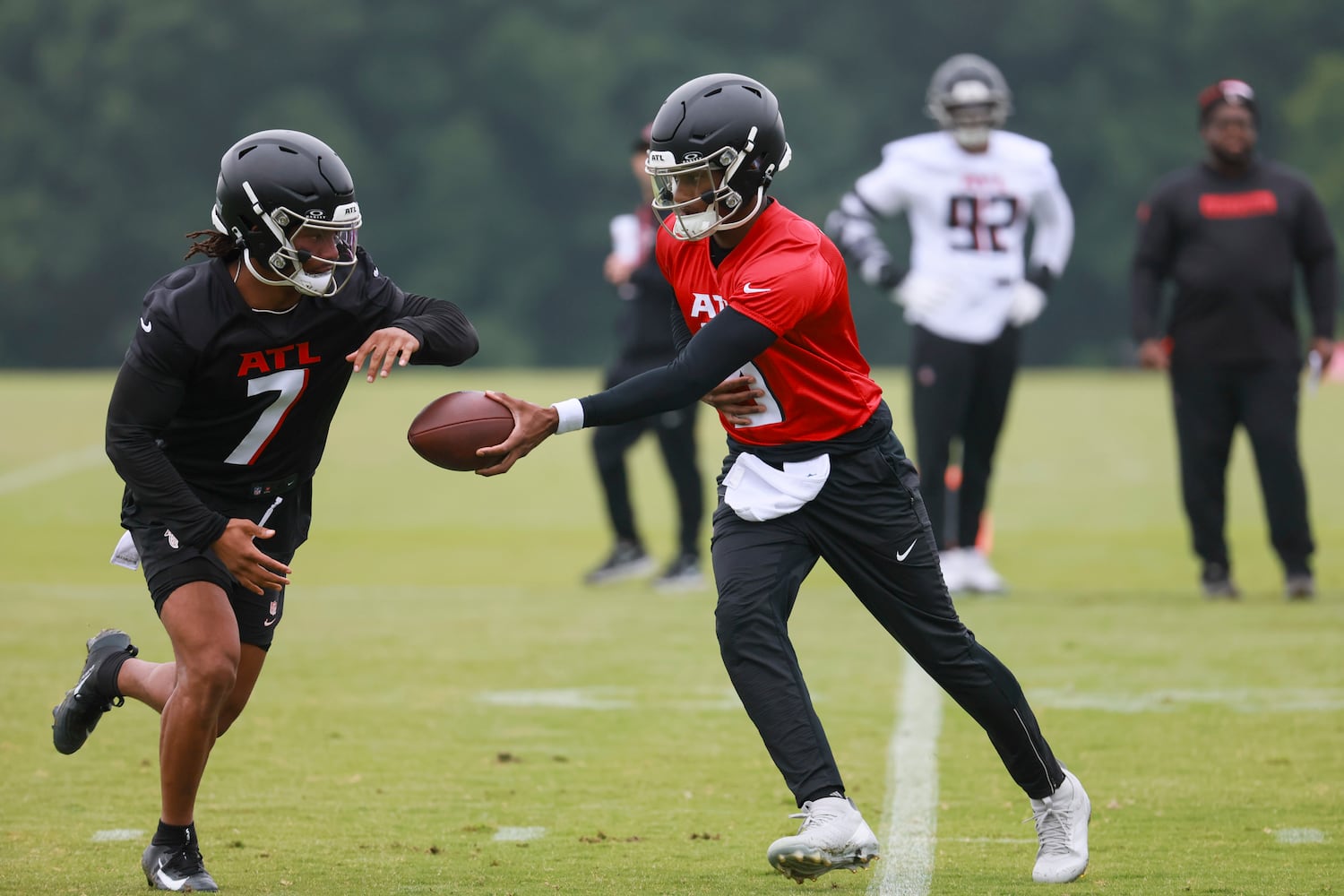 052825 falcons ota photos