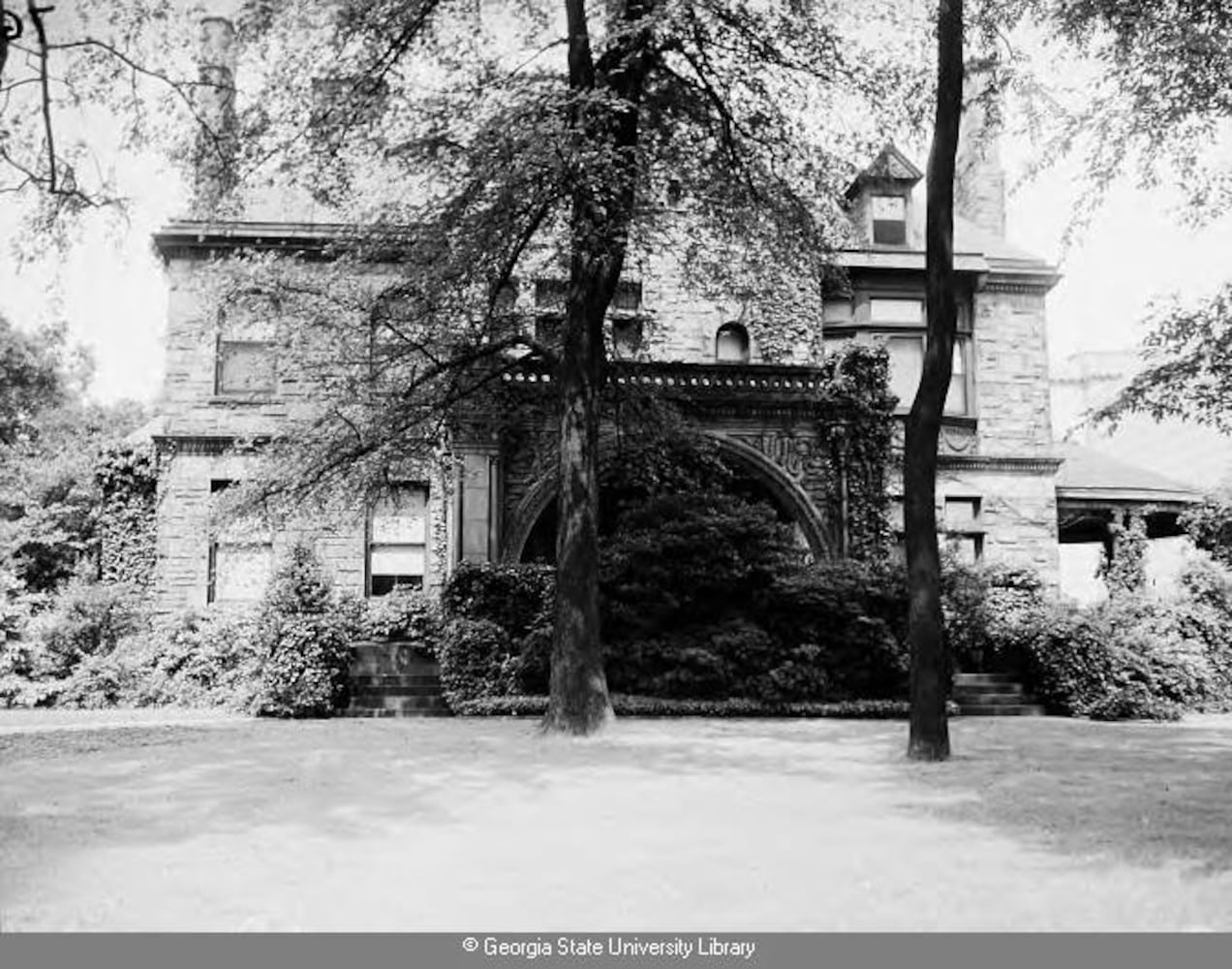 Flashback Photos: Historic mansions along Peachtree Street