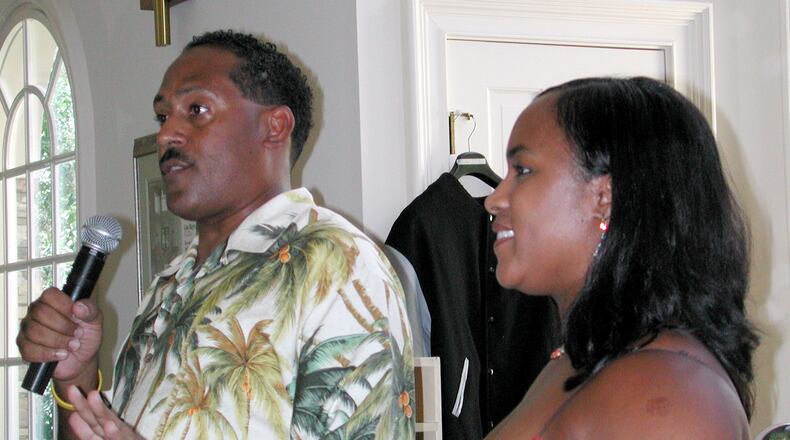 050802 Tanya and Frank Ski during their foundation wine tasting/auction at their home. (PHOTO SONIA MURRAY/STAFF)