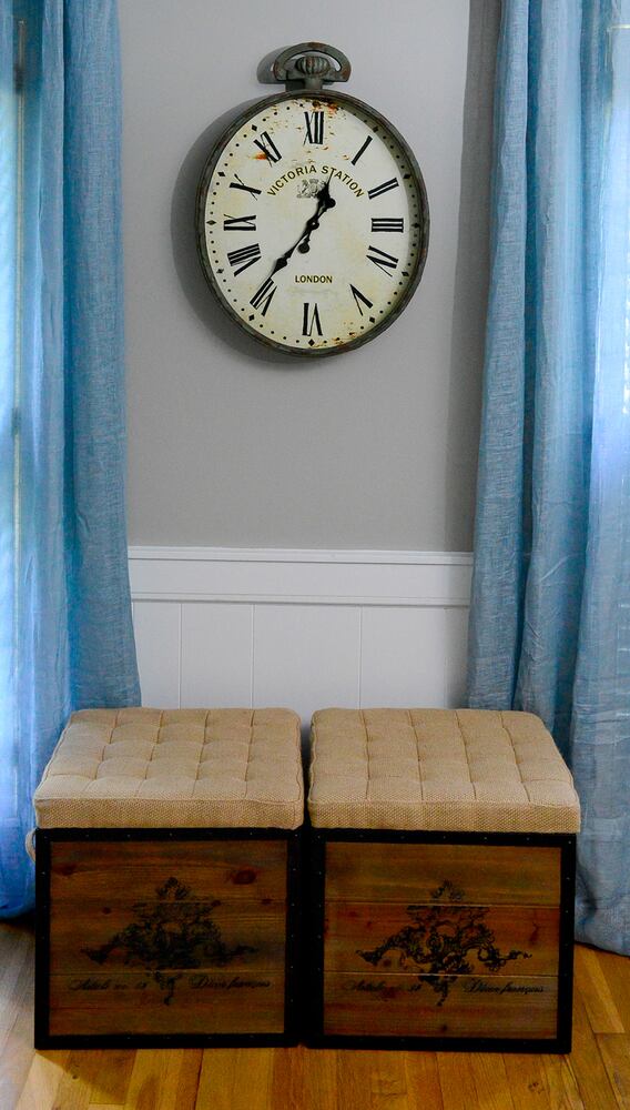 Subtle seating