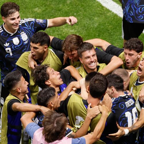Argentina's Lautaro Martinez is mobbed by teammates after the winning goal during the second half of the Argentina vs. England FIFA World Cup semifinal match at Atlanta Stadium (Mercedes-Benz Stadium) on Wednesday, July 15, 2026. (Miguel Martinez/AJC)