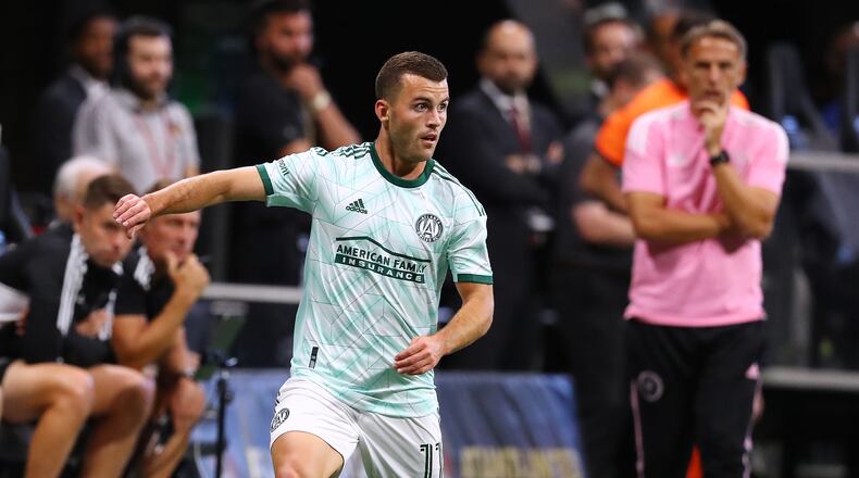 061922 Atlanta: Atlanta United defender Brooks Lennon works against Inter Miami in a MLS soccer match on Sunday, June 19, 2022, in Atlanta.     “Curtis Compton / Curtis.Compton@ajc.com”