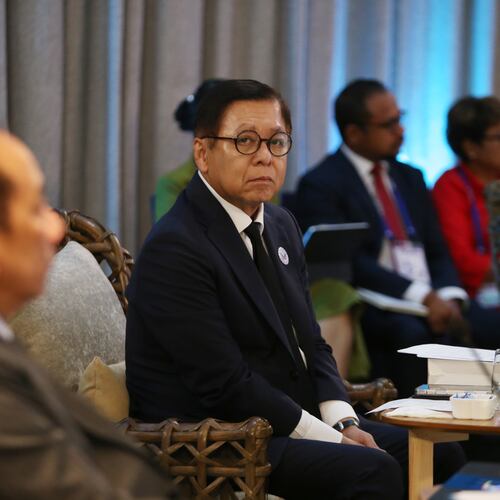 CORRECTS ID - Thai Foreign Minister Sihasak Phuangketkeow, center, attends the Association of Southeast Asian Nations (ASEAN) Foreign Ministers' Retreat in Cebu, Philippines Thursday, Jan. 29, 2026. (AP Photo/Jacqueline Hernandez, Pool)