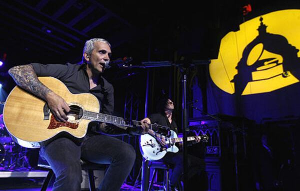 Musician Art Alexakis, of Everclear, performs with the band at the Grammy's Rock The Conventions concert in Denver. (AP 2008)