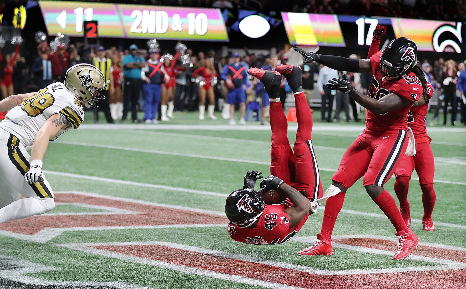 Photos: Falcons hold on, beat the Saints