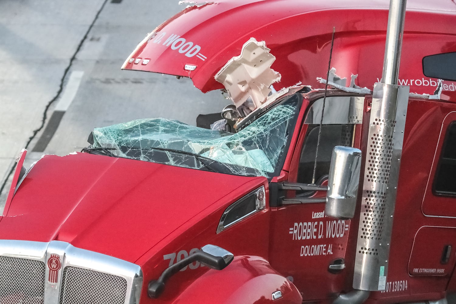 I-285 latex truck crash
