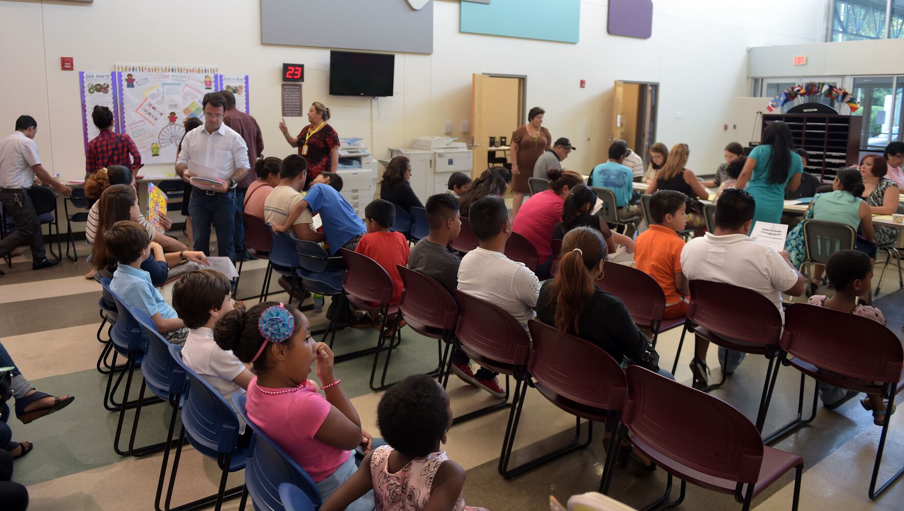 Registration day for DeKalb's international students