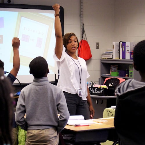 Sandrea Goree, a teacher at Perkerson Elementary School, instructs her students to count by twos in 2018. (Jenna Eason/AJC)