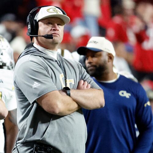 Georgia Tech coach Brent Key — pictured coaching against North Carolina State in November — has the Yellow Jackets' 2027 recruiting class ranked No. 26, according to Rivals. (Karl DeBlaker/AP)