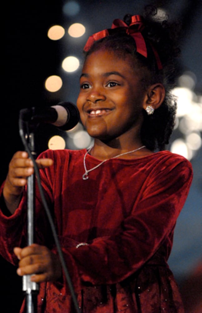 Chris Tucker, T-Boz judge talent show at Snapfinger Elementary