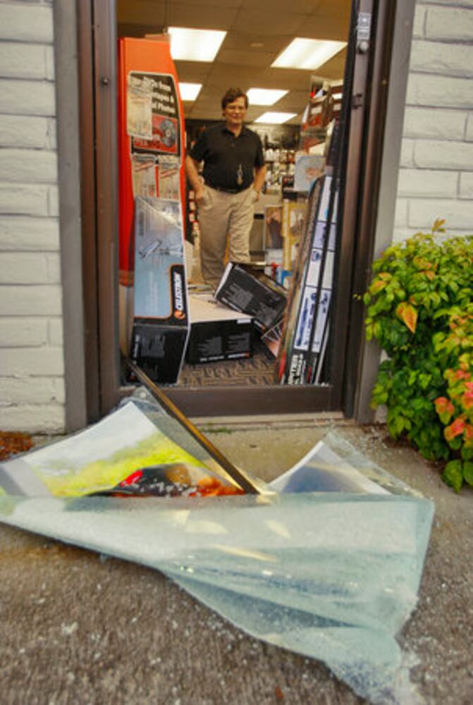 Smash-and-grab at Wolf Camera