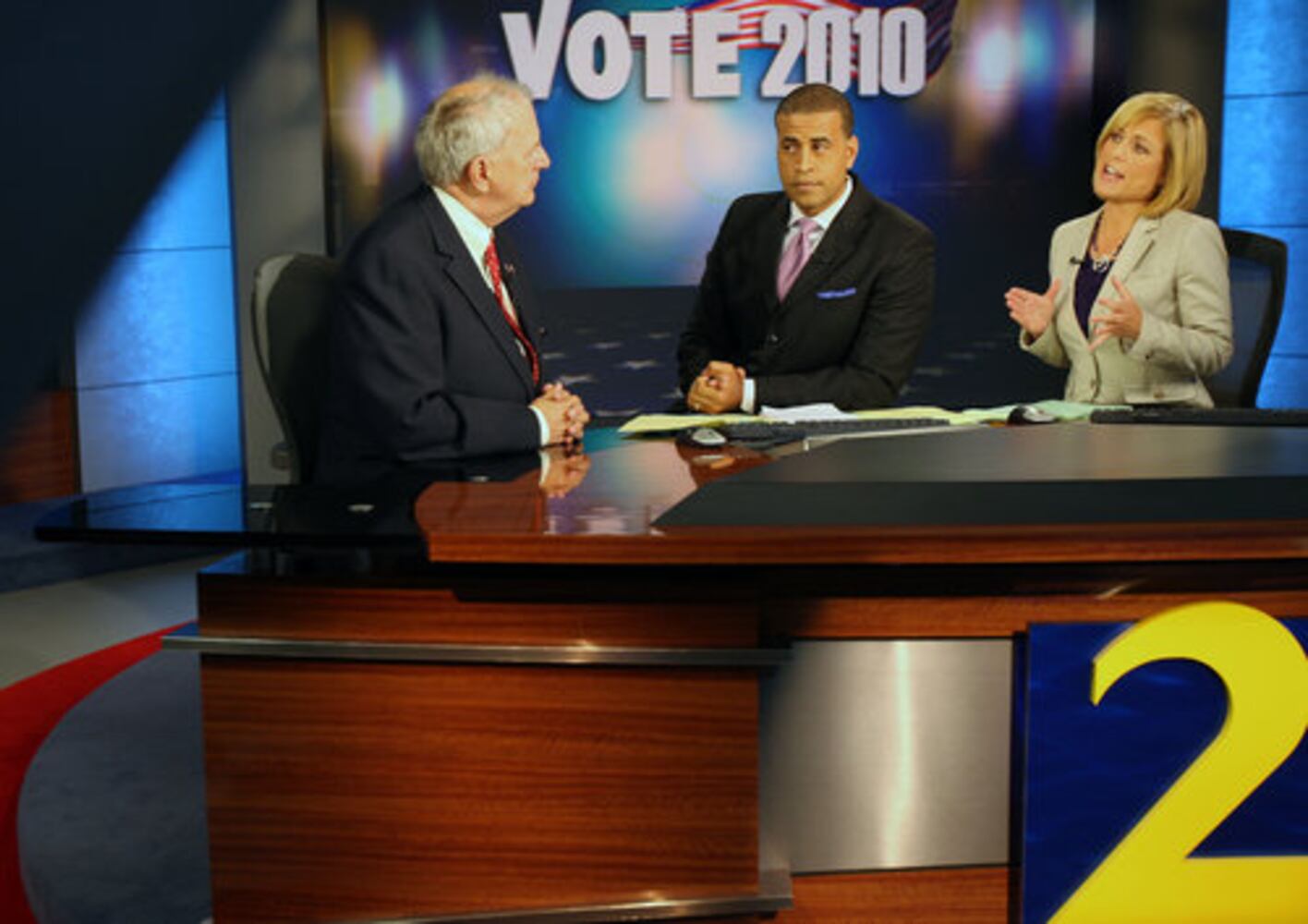 Candidates make morning rounds