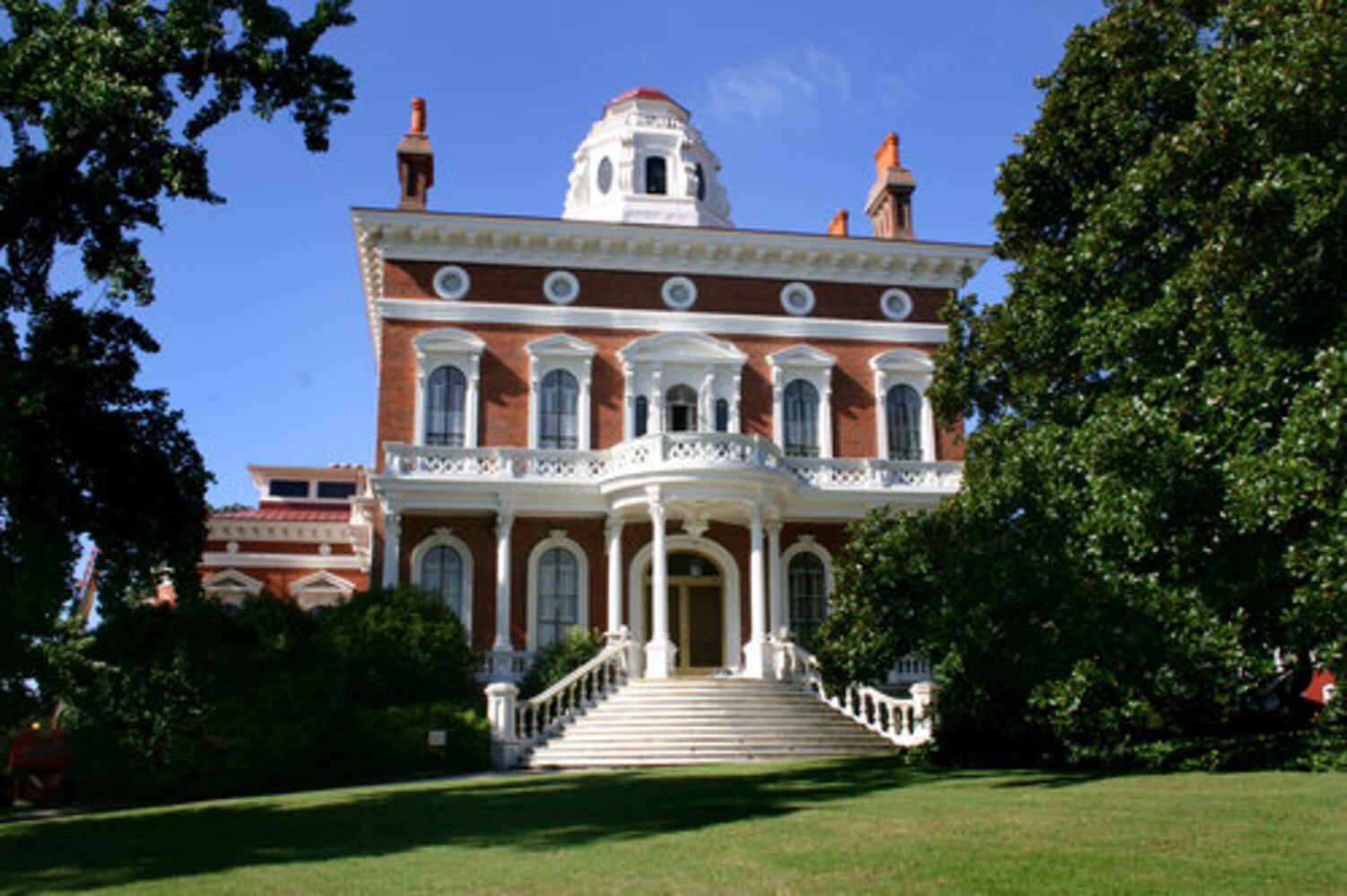 Macon celebrates its musical heritage