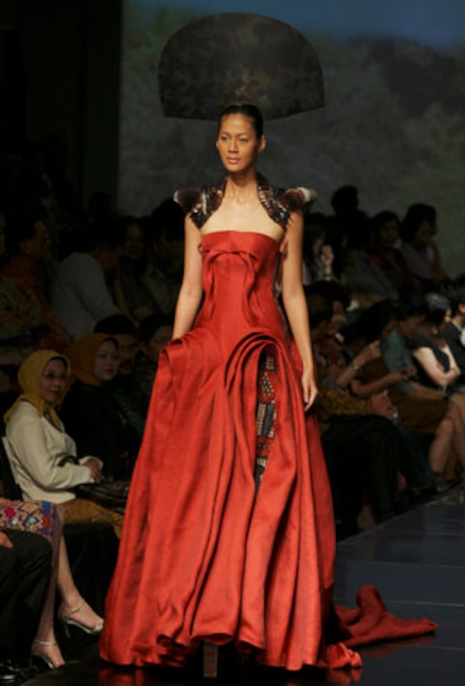 Adrian Gan fashion show in Indonesia