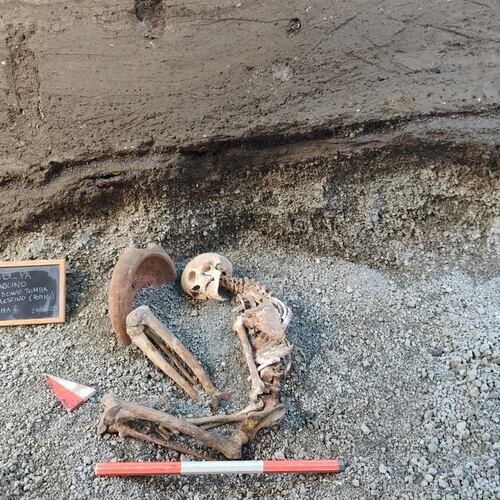 This image released by the Italian Culture Ministry on Monday, April 27, 2026, shows a victim of the AD 79 eruption of Mount Vesuvius, in the Pompeii archaeological area near Naples in southern Italy. (Italian Culture Ministry via AP)