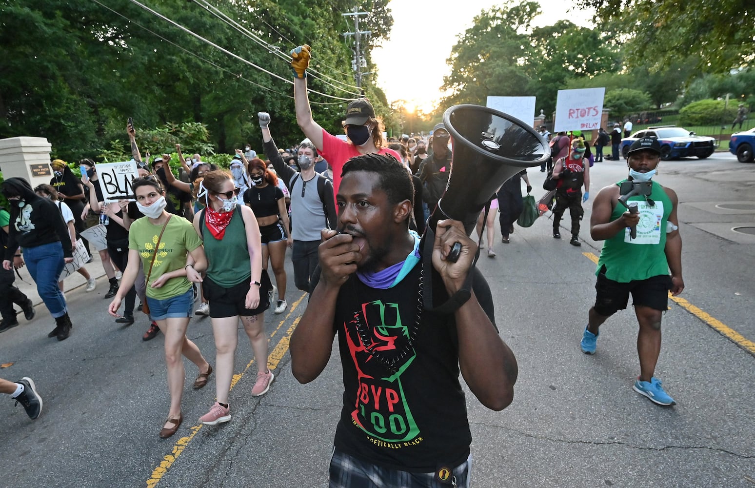 Behind the lens - Protests: Hyosub Shin