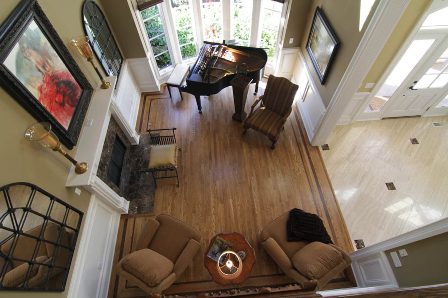 Franklin, Tenn., estate has billiards/media room, 3 wet bars
