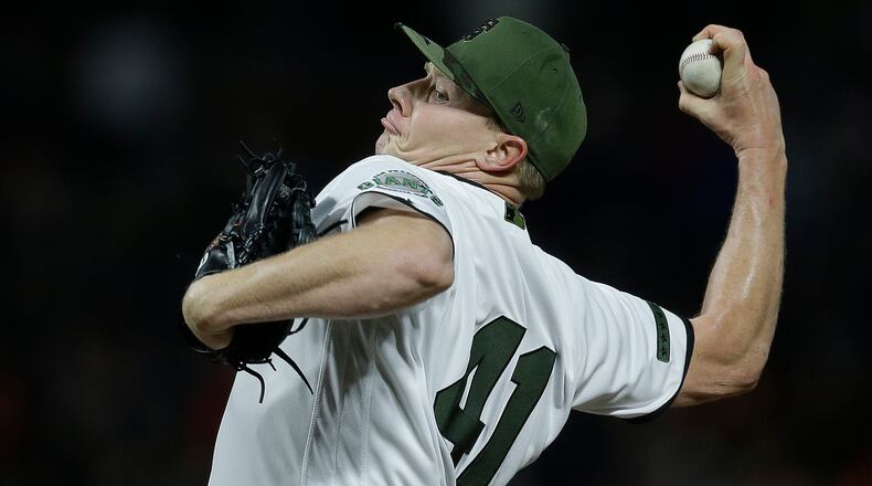 San Francisco Giants pitcher Mark Melancon works against the Atlanta Braves in the ninth inning of a baseball game Saturday, May 27, 2017, in San Francisco. (AP Photo/Ben Margot)