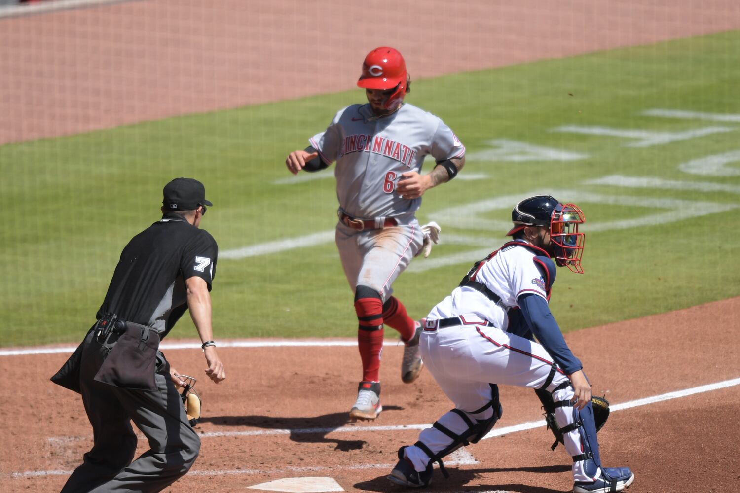 041122 BRAVES PHOTO
