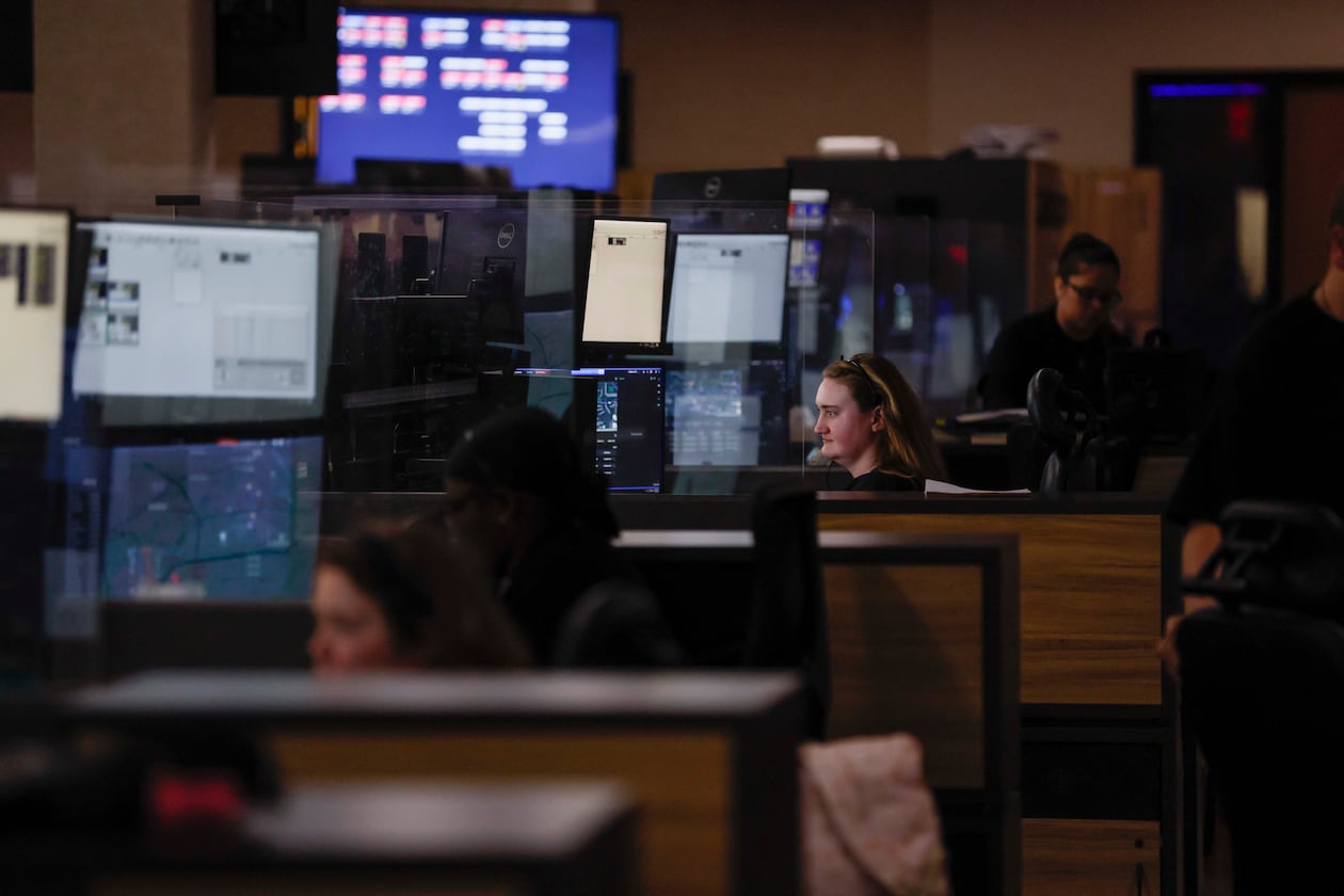 Many trainees at dispatch centers are now told they are allowed to tell zero information to the media — not even the location and number of lanes blocked. (Miguel Martinez/AJC)