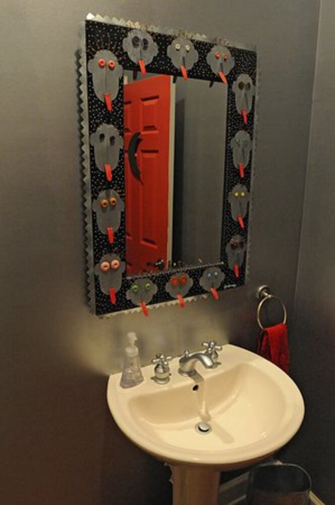Santa Fe style defines Smyrna home