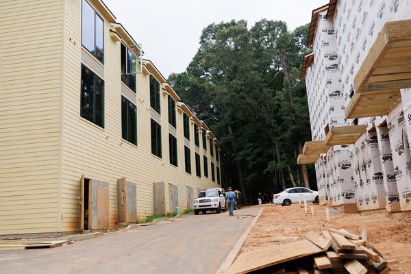 A housing project is shown under construction in Northwest Atlanta on Thursday. (Estela Muñoz/AJC)