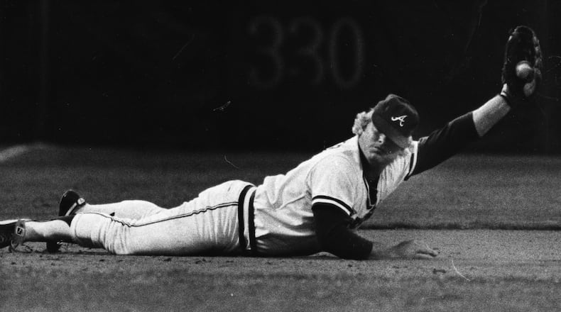 Bob Horner shows that he caught the ball on this play in 1981. Horner, who played with the Braves for nine years and won the 1978 Rookie of the Year award, died Tuesday at age 68. (Kenneth Walker/AJC 1981)