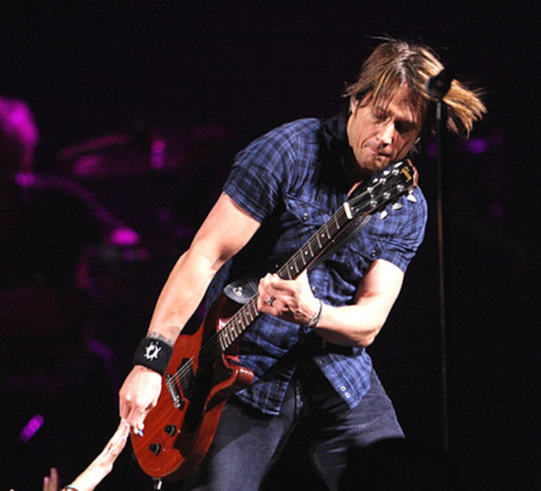 Keith Urban and Taylor Swift at Philips Arena