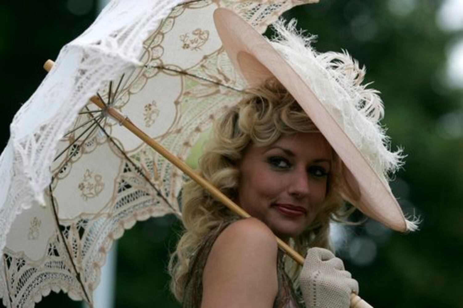 High society and handsome hats