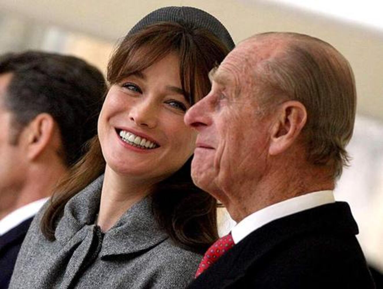 France's first lady makes a splash with Brits