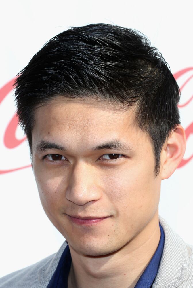 Celebrities react to DOMA, Prop 8 rulings on Twitter