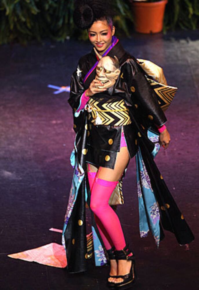 Miss Universe 2009 costume photos