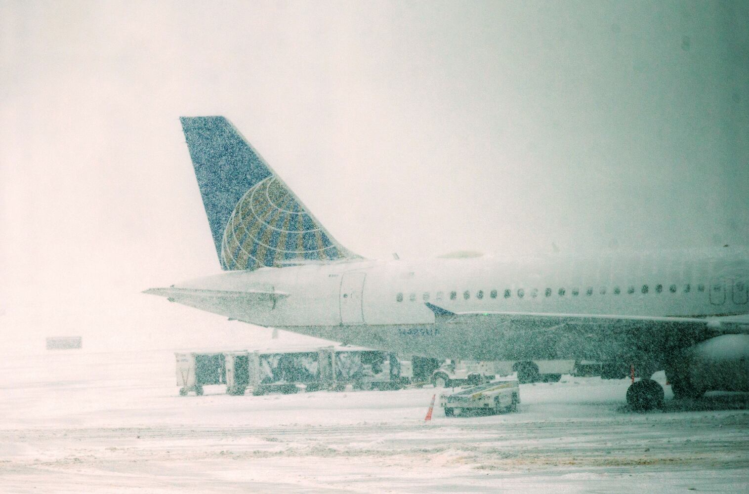 LaGuardia plane crash