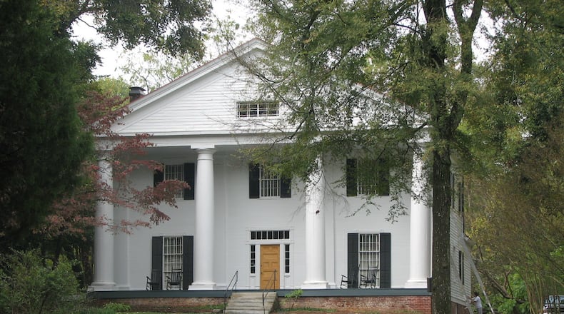 Touring Roswell's three historic southern homes and museums will be free on Mother's Day.