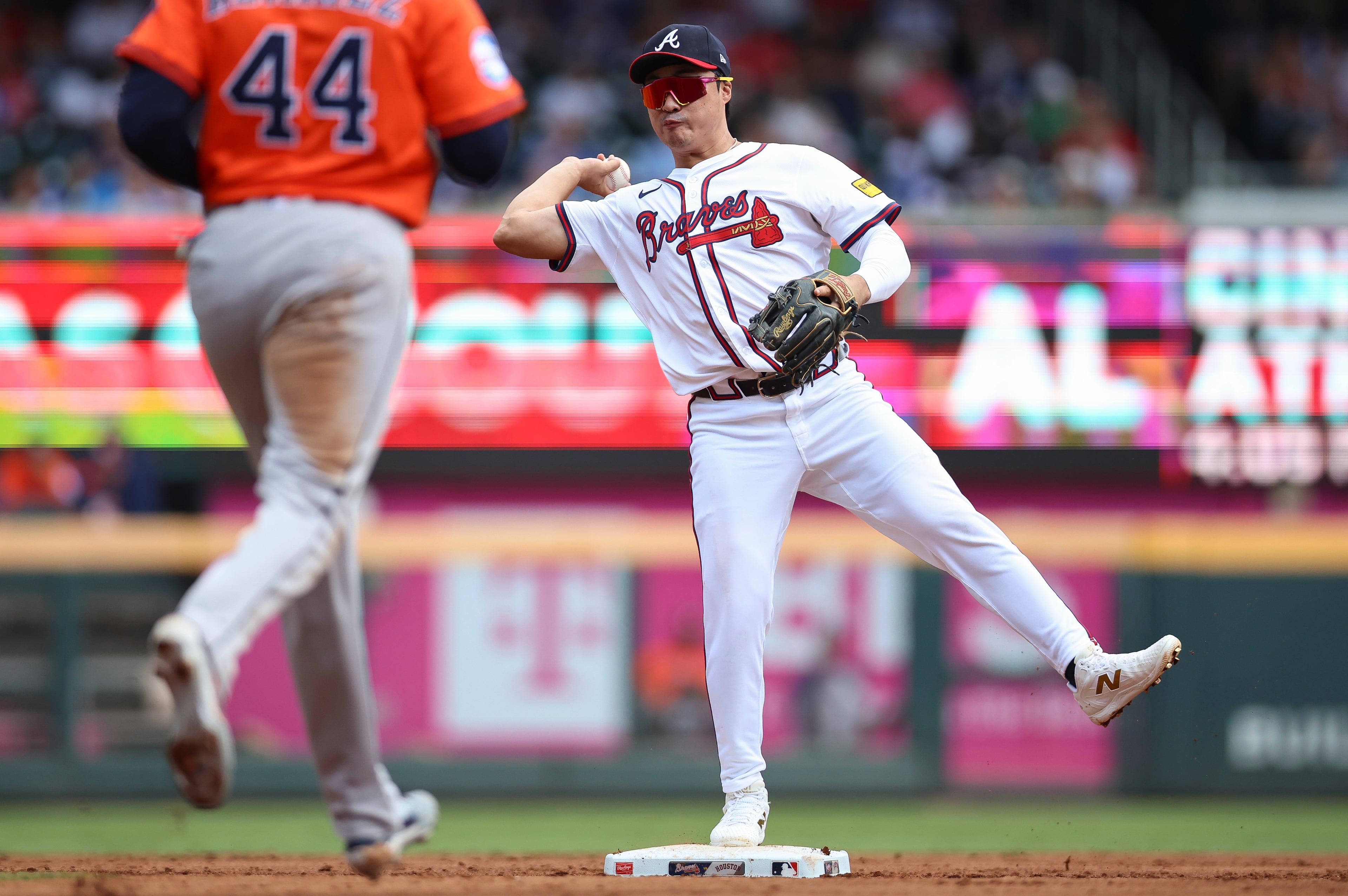 Astros Braves Baseball