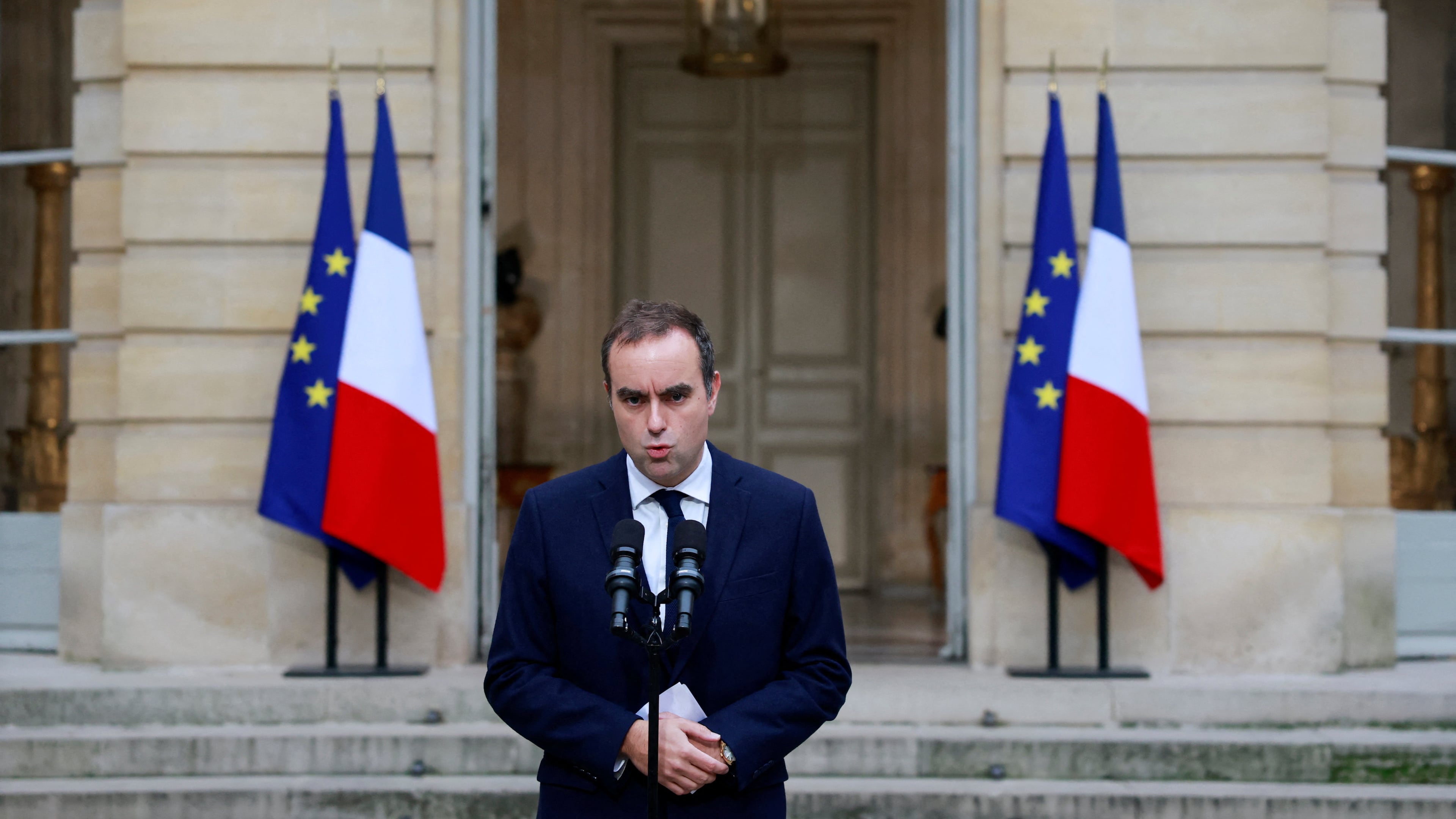 French outgoing Prime Minister Sebastien Lecornu makes a statement at the Hotel Matignon, the Prime Minister's residence, Wednesday, Oct. 8, 2025. (Stephanie Lecocq, Pool via AP)