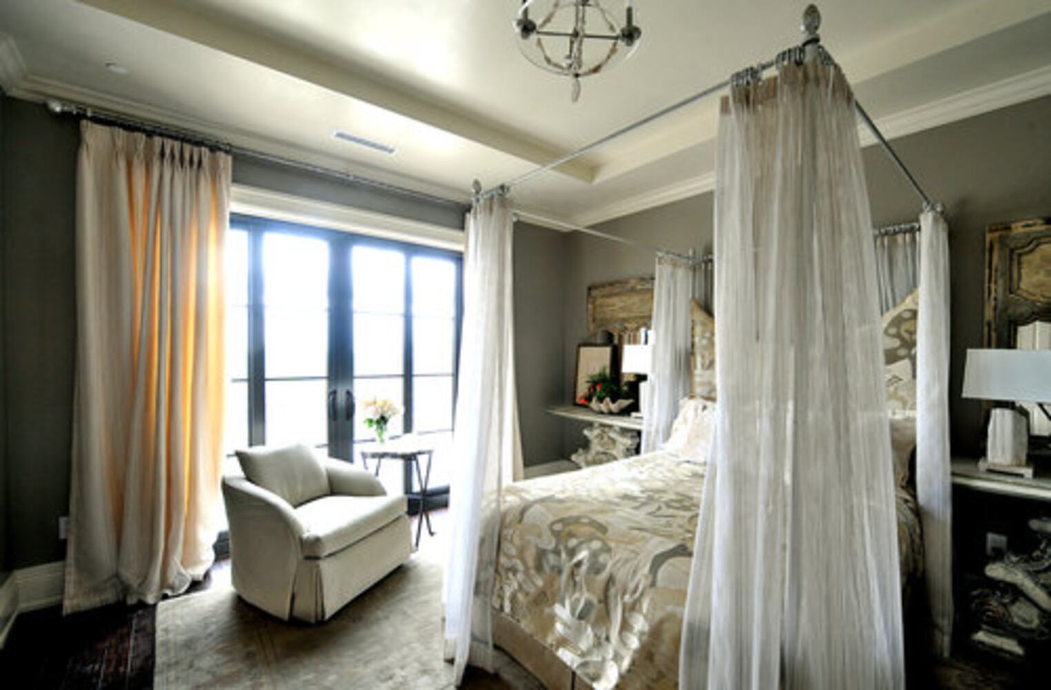 Show House gives first look at St. Regis residences