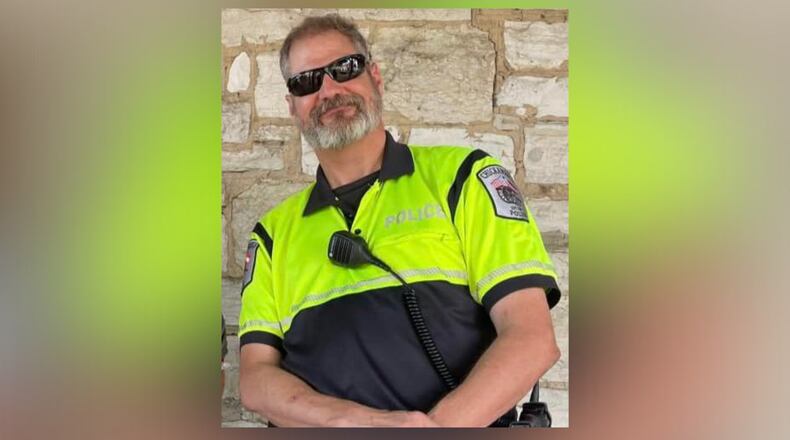 Chickamauga police Officer Charles Dunn III, 52, died Thursday night. He had been the sole survivor of a murder-suicide that left three others dead.
