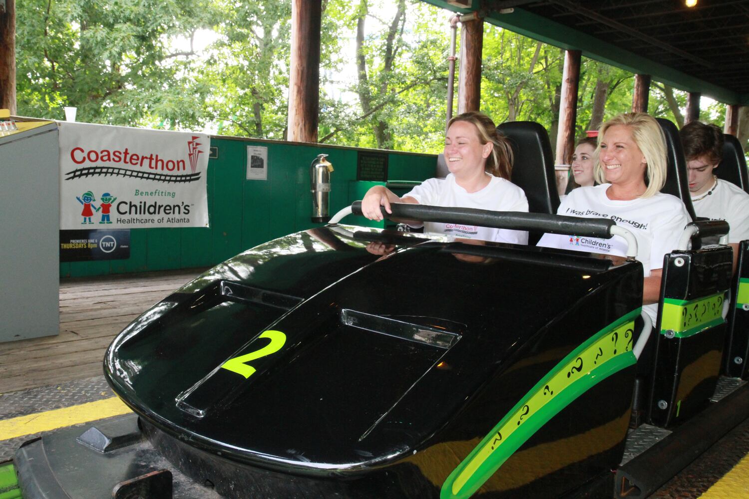 Six Flags Coasterthon on the Mind Bender