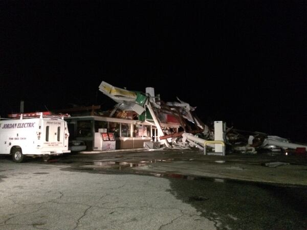  Albany, Ga., was hit by an apparent tornado Sunday. Large trees and power lines are down in the area. (AJC photo by Joshua Sharpe)