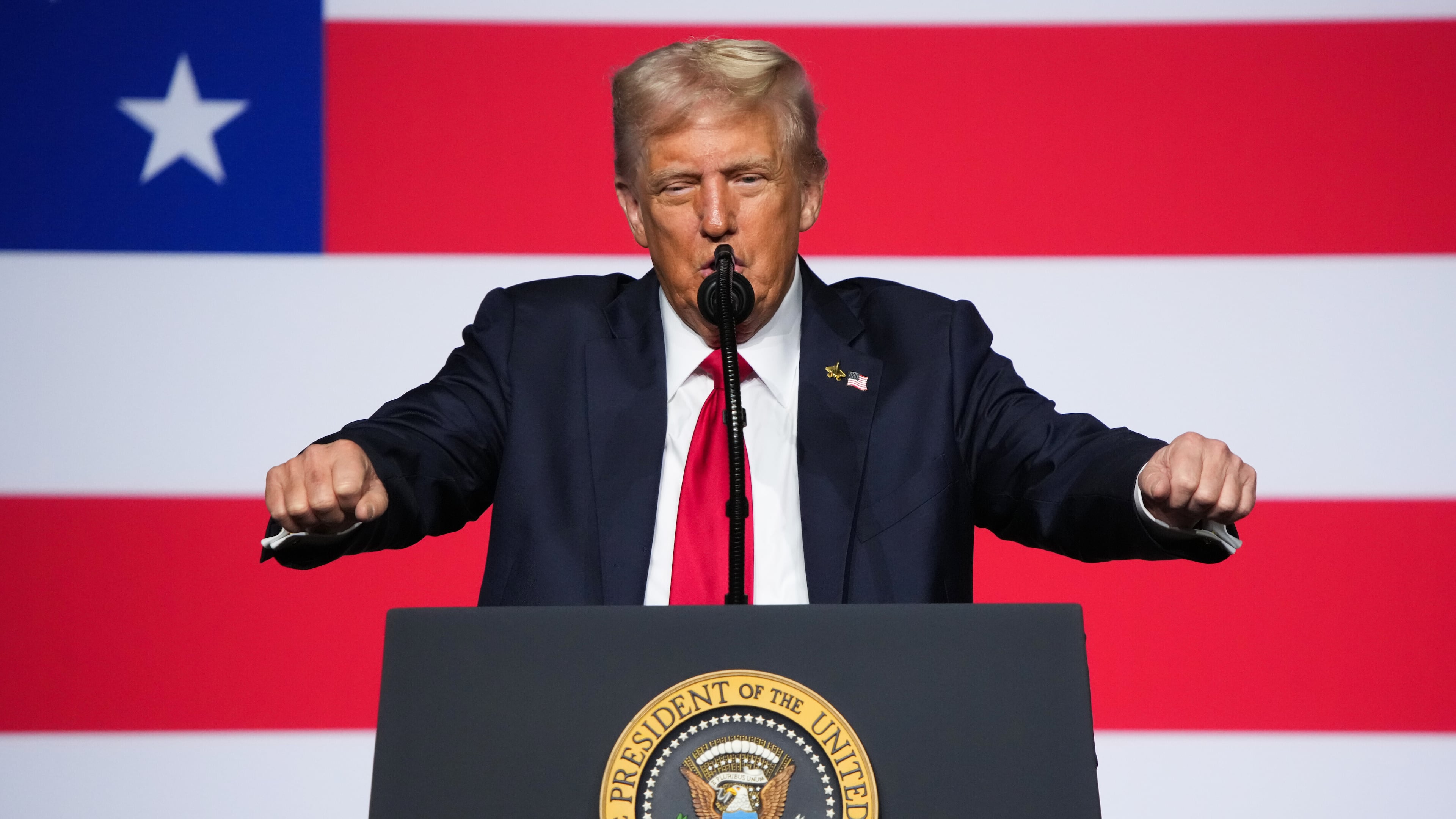President Donald Trump speaks to a gathering of top U.S. military commanders at Marine Corps Base Quantico, Tuesday, Sept. 30, 2025, in Quantico, Va. (Andrew Harnik/Pool via AP)