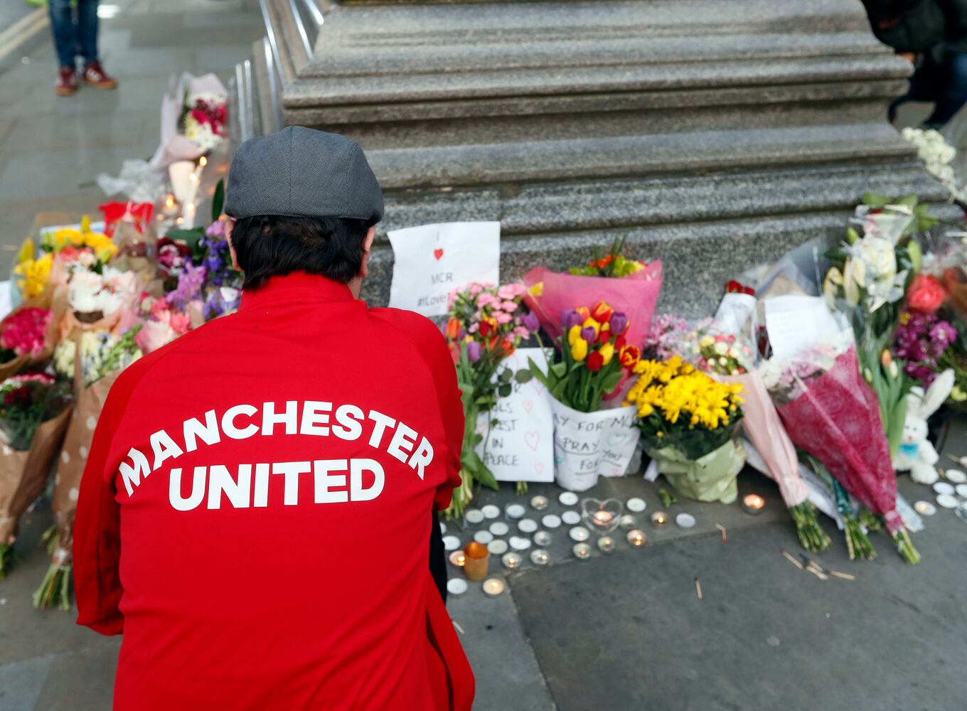 Photos: A day of mourning after Manchester concert attack